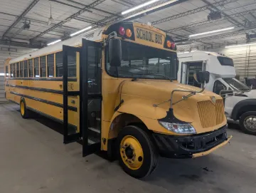 2018 International CE 51P ADA