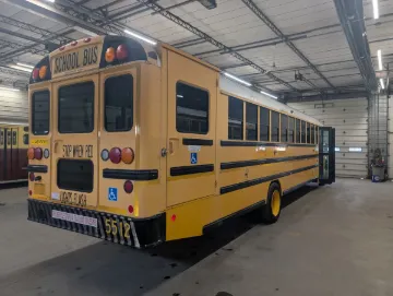 2018 International CE 51P ADA
