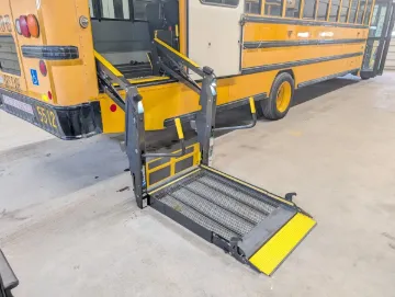 2018 International CE 51P ADA