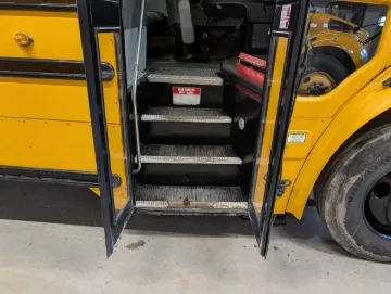 2014 Thomas 72P School Bus