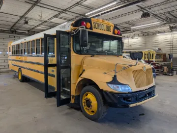 2018 International CE 51P ADA