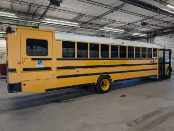 2018 International CE 51P ADA