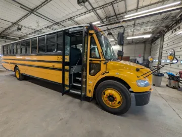 2016 Thomas C2 77P School Bus