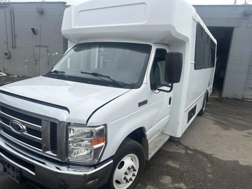 Picture of 2017 Ford E-450 ADA Shuttle Bus