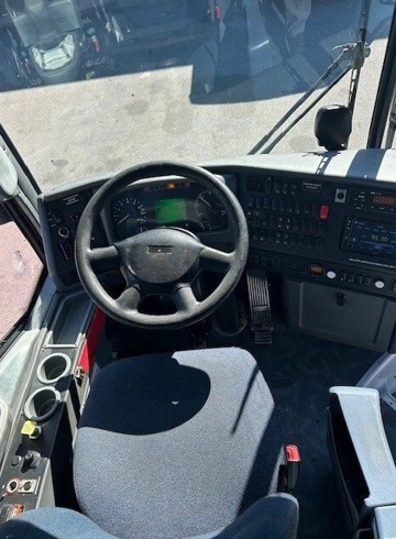 Picture of 2018 Van Hool CX45 Coach Bus