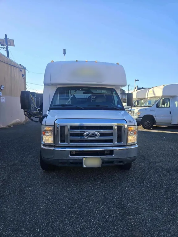 Picture of 2016 Ford E450 ADA Shuttle Bus