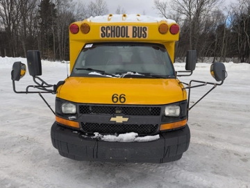 Picture of 2018 Chevrolet Trans Tech School Bus