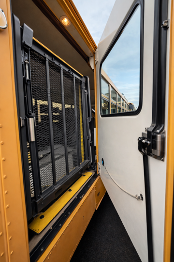 Picture of 2009 International CE ADA School Bus