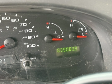 Picture of 2004 Ford E450 Eldorado Shuttle Bus