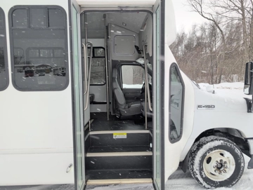 Picture of 2021 Ford E-Series Cutaway Shuttle Bus