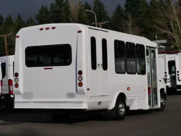 Picture of 2016 Ford Eldorado ADA Shuttle Bus