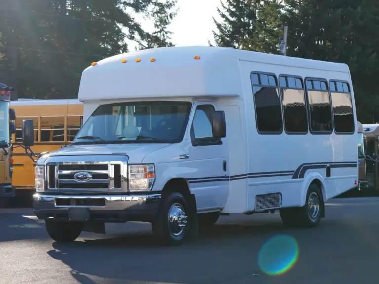 Picture of 2012 Ford Goshen ADA Shuttle Bus