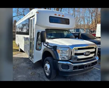2015 Ford F-550 Diesel 29P