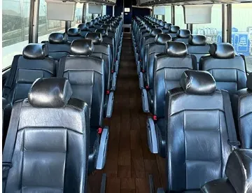 2016 MCI J4500 