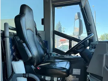 2016 MCI J4500 