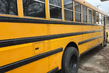 Picture of 2017 International Skoolie Starter