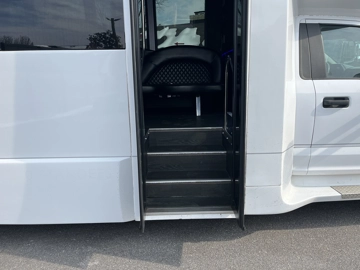 Picture of 2017 Ford F550 Limo Bus