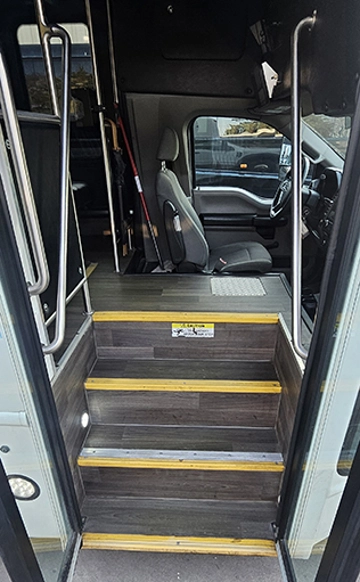 Picture of 2019 Starcraft F550 Executive Shuttle