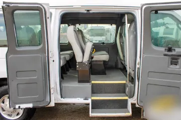 Picture of 2014 Ford E250 Passenger Van