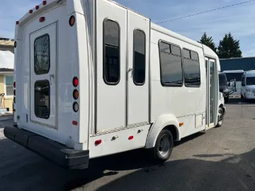 Picture of 2014 Chevrolet 4500 ADA Shuttle Bus