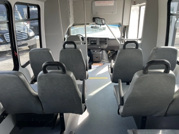 Picture of 2014 Chevrolet 4500 ADA Shuttle Bus