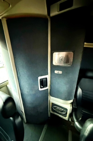 Picture of 2009 Mci E4500 Motor Coach
