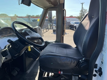 Picture of 2014 Turtle Top International Shuttle Bus