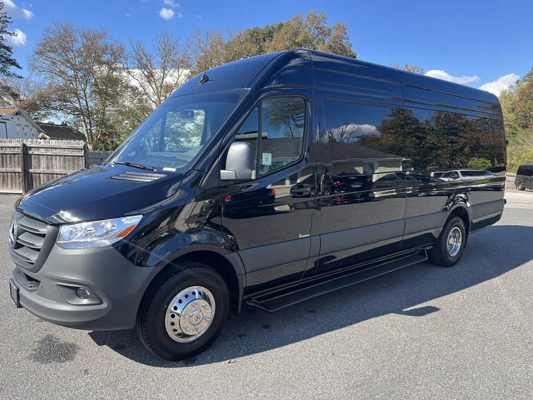 Picture of 2025 Mercedes Benz 3500 Westwind Sprinter