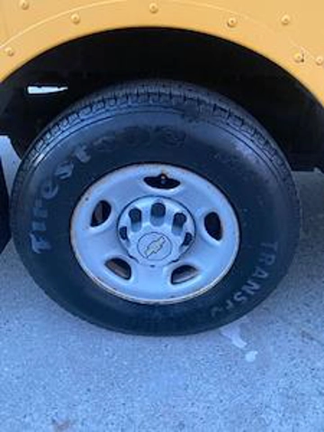 Picture of 2009 Chevrolet Express 3500 School Bus
