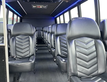 Picture of 2019 Ford F550 Executive Shuttle
