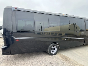 Picture of 2019 Ford F550 Executive Shuttle
