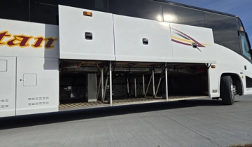 Picture of 2007 MCI J4500 Motor Coach 