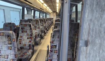 Picture of 2007 MCI J4500 Motor Coach 