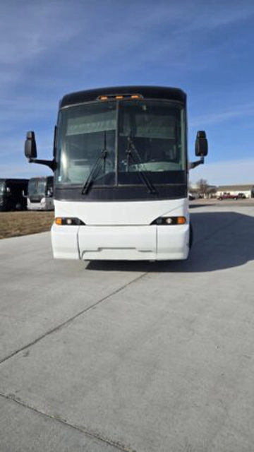 Picture of 2007 MCI J4500 Motor Coach 