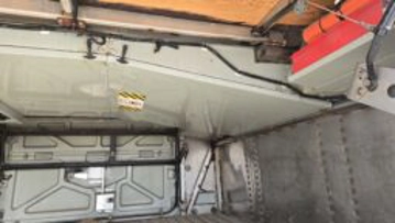 Picture of 2007 MCI J4500 Motor Coach 