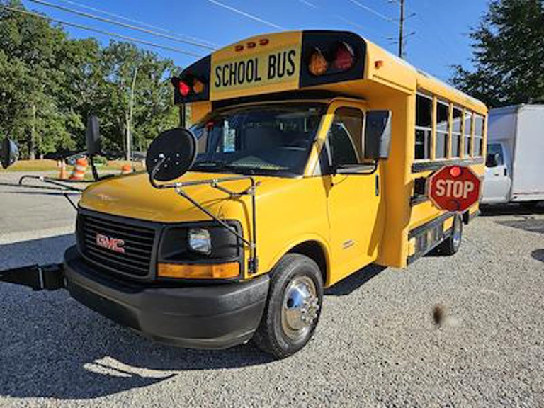 Picture of 2013 GMC Savana 4500 School Bus