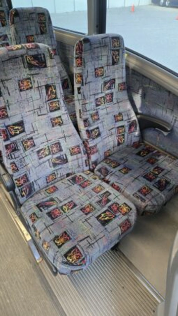 Picture of 2007 MCI J4500 Motor Coach 