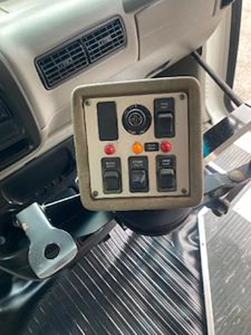 Picture of 2001 Chevrolet Express 3500 Shuttle Bus
