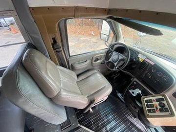 Picture of 2001 Chevrolet Express 3500 Shuttle Bus