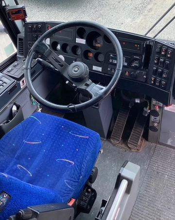 Picture of 2009 Mci D4505 Motor Coach