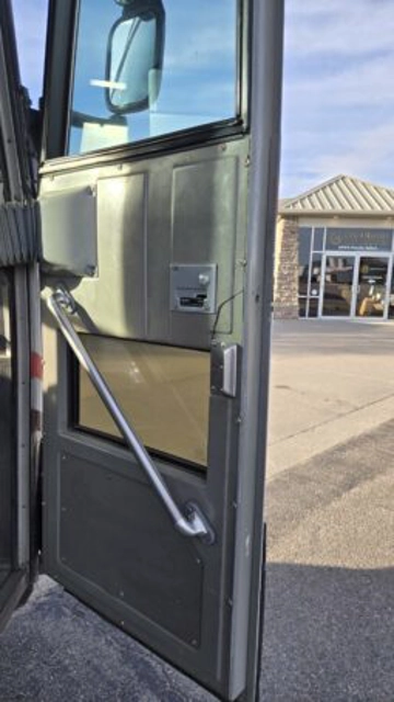 Picture of 1989 MCI 102C3 Motor Coach