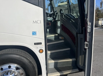 Picture of 2013 Mci J4500 Motor Coach