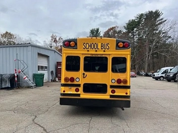 Picture of 2017 Chevrolet Express G3500 Cutaway School Bus