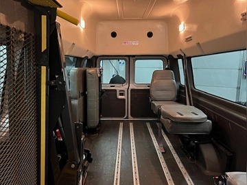 Picture of 2014 Ford E250 Shuttle Bus