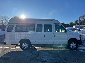Picture of 2012 Ford E350 ADA Shuttle Bus