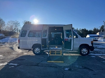 Picture of 2012 Ford E350 ADA Shuttle Bus
