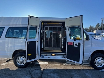 Picture of 2012 Ford E350 ADA Shuttle Bus
