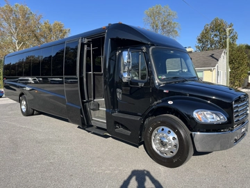 Picture of 2026 Freightliner S2 GM40 Executive Executive Shuttle