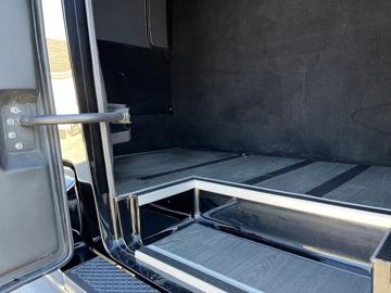 Picture of 2026 Freightliner S2 GM40 Executive Executive Shuttle
