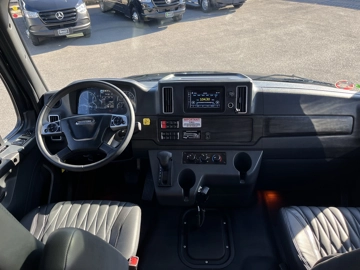 Picture of 2026 Freightliner S2 GM40 Executive Executive Shuttle